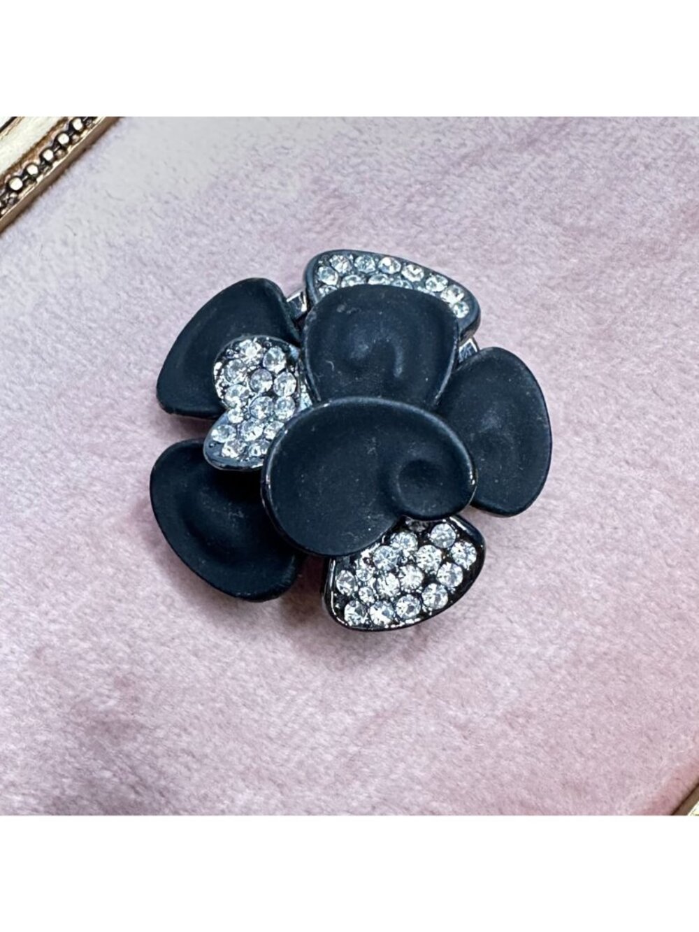 Black Matte Flower Scarf Clip With Crystal Accents Vintage Style - Picture 8 of 10